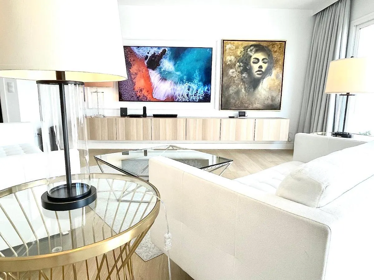 Mondrian Luxury Suites & Villas بينالماذينا